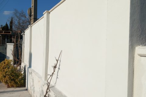Construcción de muro exterior